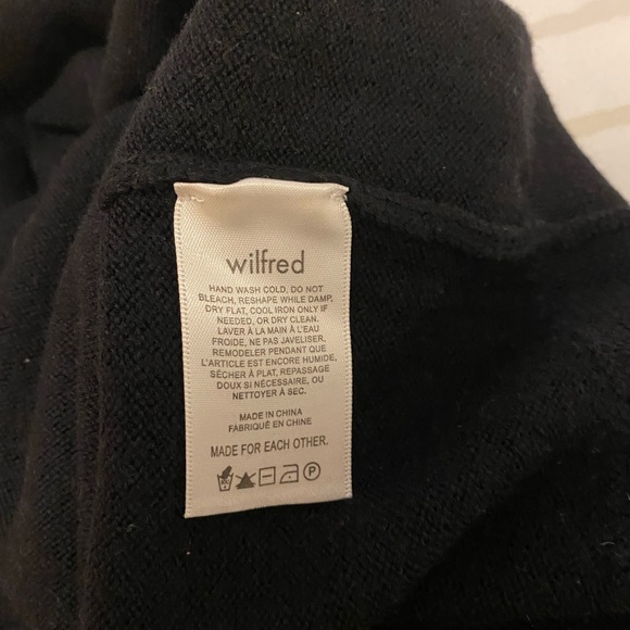 Wilfred Aritzia Black Cyprie Sweater 100% Merino wool - Picture 7 of 10